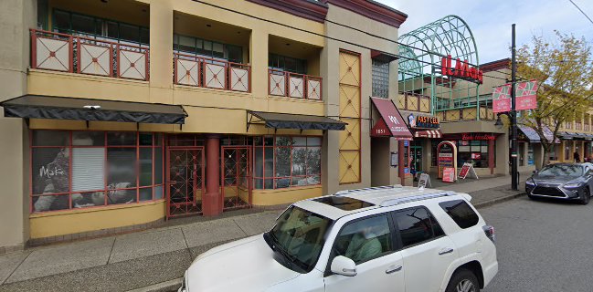 Opinii despre Lombardo's Pizzeria & Ristorante în Vancouver - Hospitality and gastronomy