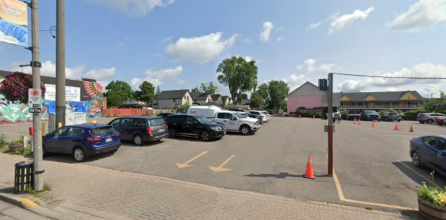 SqueezeMe Juice bar & Eatery