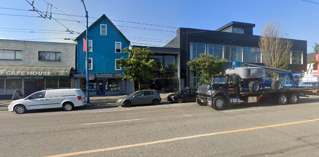 The Garden Strathcona - Hospitality and gastronomy