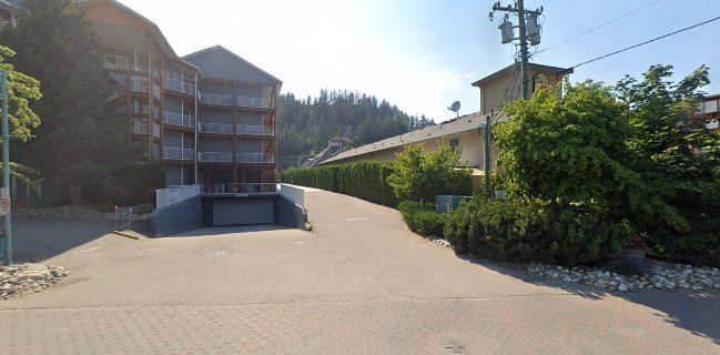 Moose Mulligans Public Eatery