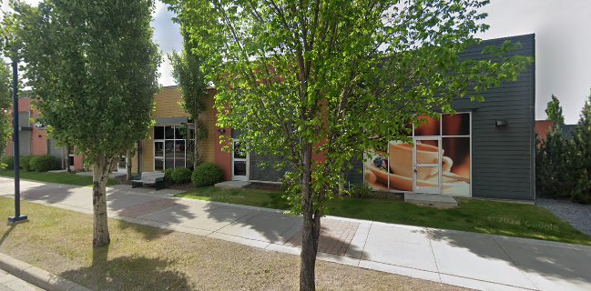 Opinii despre Menchie's Frozen Yogurt Airdrie în Airdrie - Hospitality and gastronomy