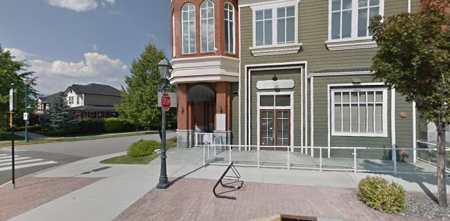 Kettle Valley Public On Main Bar & Grill