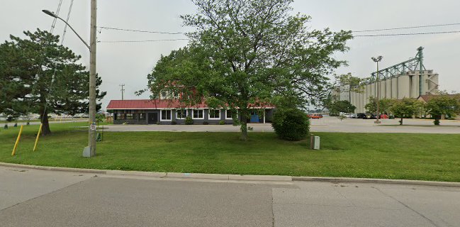 Big Family Brewing Company Kitchen and Biergarten