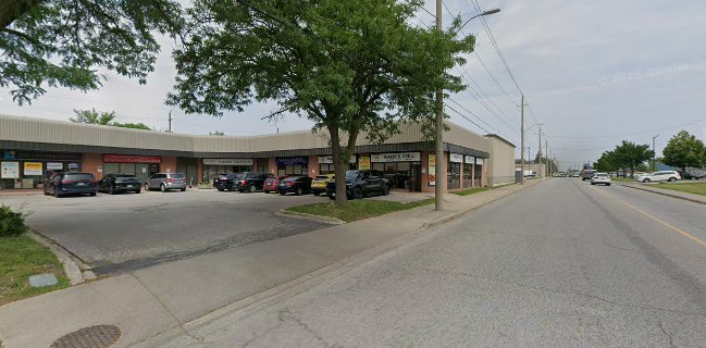 1275 Walker Rd, Windsor, ON N8Y 3M1