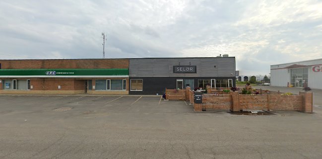 Seler Restaurant & Wine