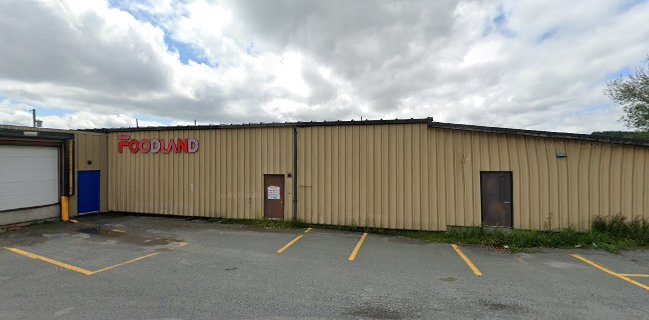 NLC Liquor Express at Bay Bulls Foodland - Hospitality and gastronomy