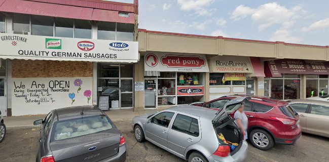 Roadrunner Pizza Whyte Ave