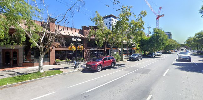 Moxies Victoria Restaurant