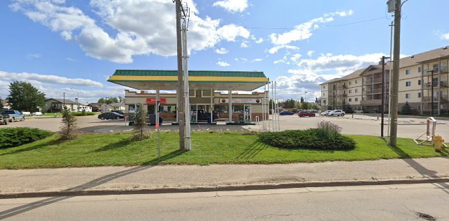 Gregan's Fried Chicken & Poutines