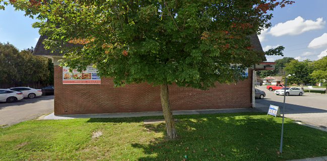 Rallis Burger & Grill