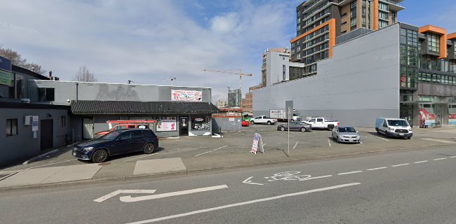 Carrie's Wedding Bakery Store