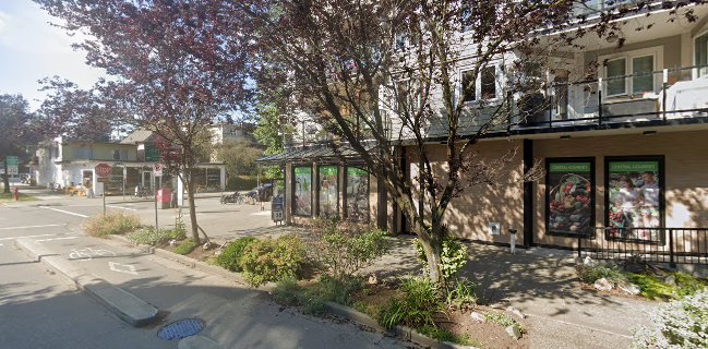 Central Gourmet Produce & Deli