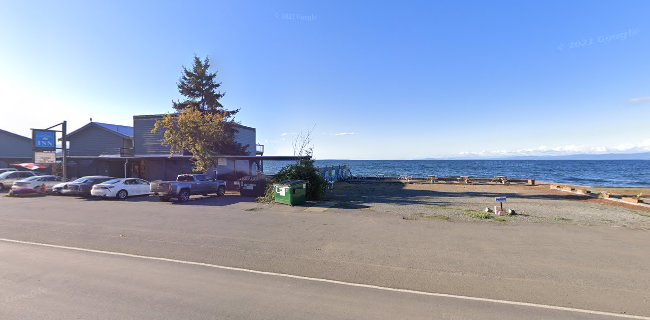 2751 Island Hwy W, Qualicum Beach, BC V9K 2C4, Canada