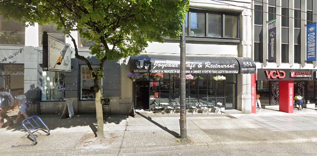 Joyeaux Café & Restaurant - Vancouver