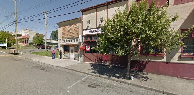 2692 Dunsmuir Ave, Cumberland, BC V0R 1S0