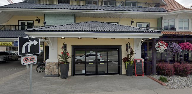 West Coast Seafood & Raw Bar Kelowna