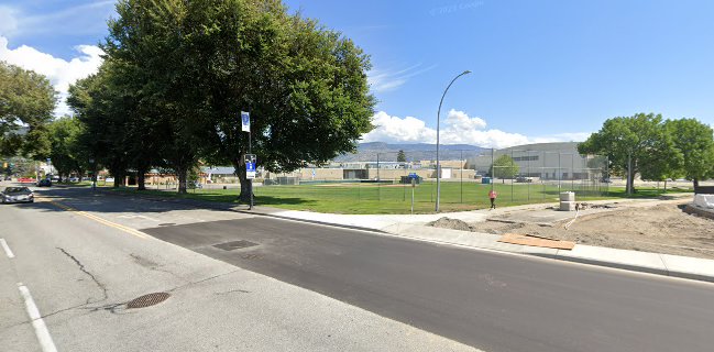 853 Eckhardt Ave W, Penticton, BC V2A 9C4