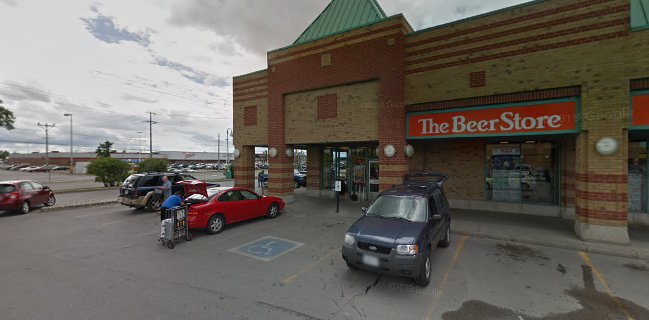 370 Kent St W, Lindsay, ON K9V 6G8