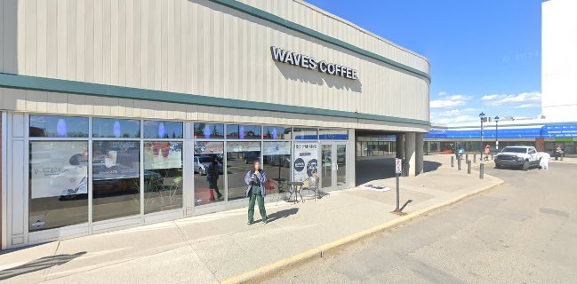 Waves Coffee House - Sunridge