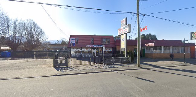 Chilli's Pizza, Donair & Frozen Scoop - Hospitality and gastronomy